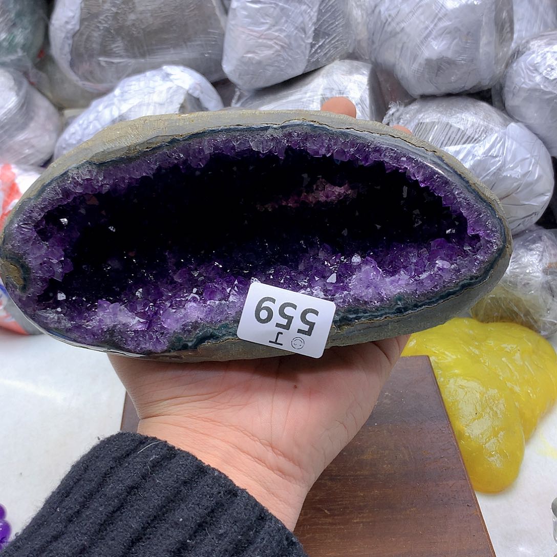 紫晶大型摆件（非配饰）未镶嵌