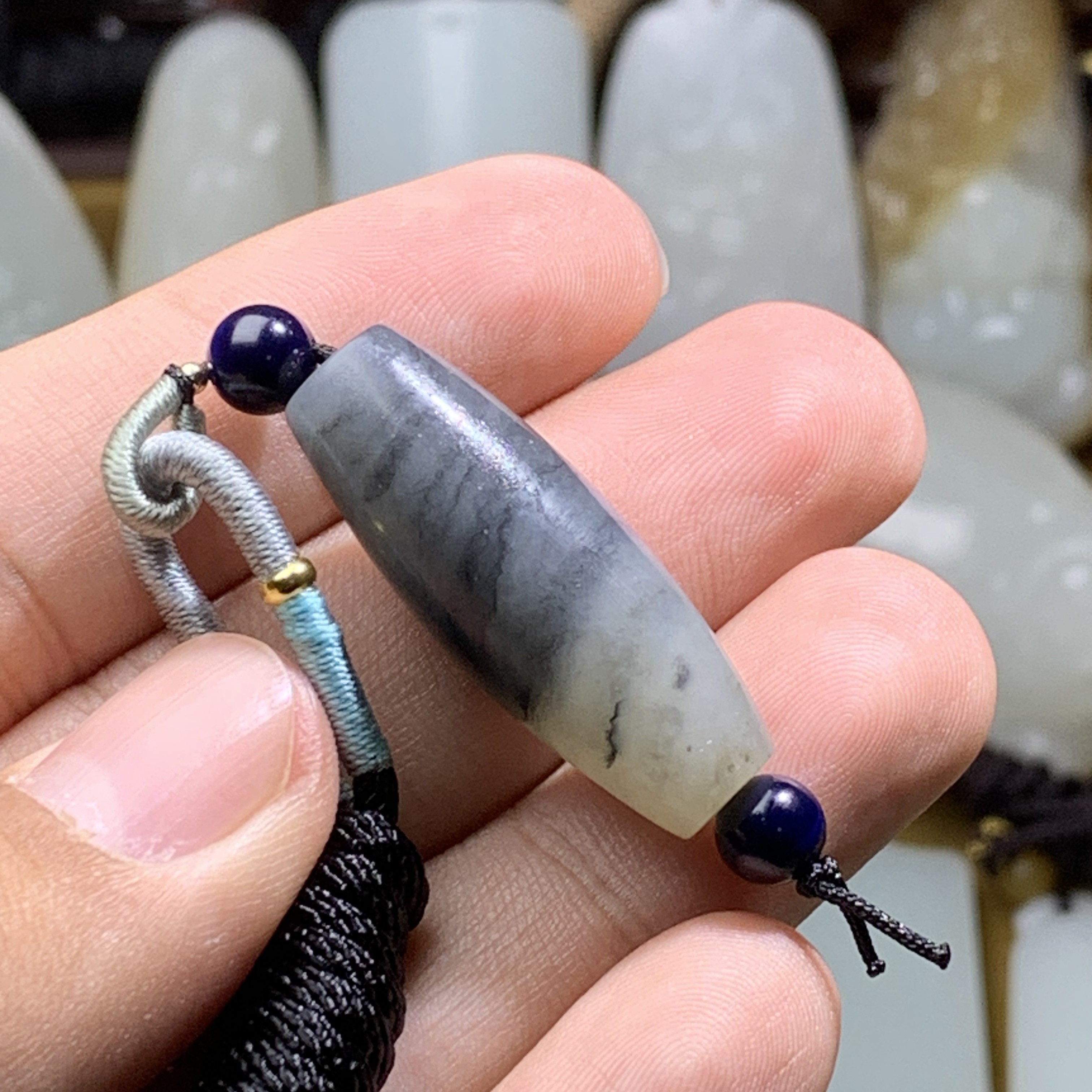 青花勒子。多样性发其一