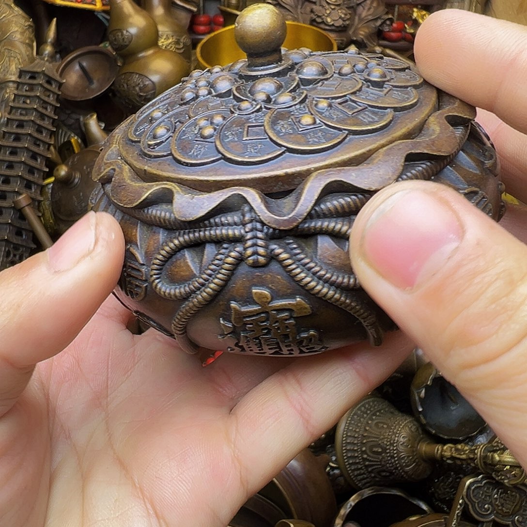 精品铜器，精美文玩