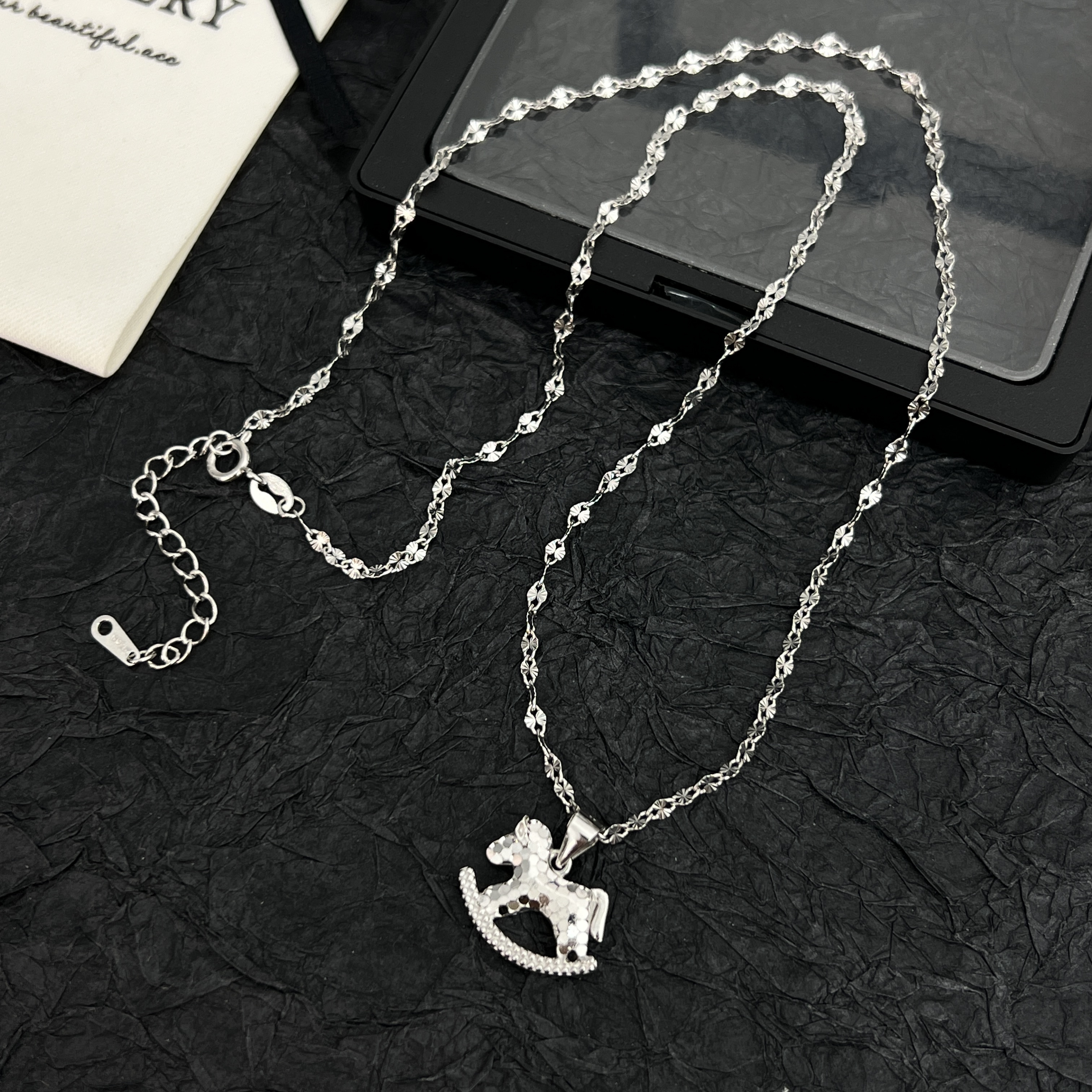 坠链均925银 《摇摇马》轻奢简约时尚小众可爱气质银色吊坠银项链