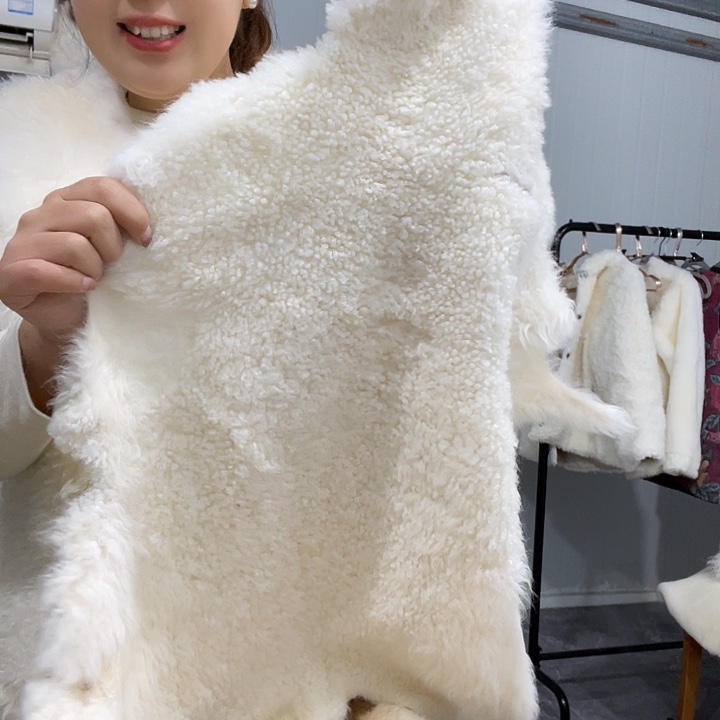 双面款羊皮瑕疵羊羔皮