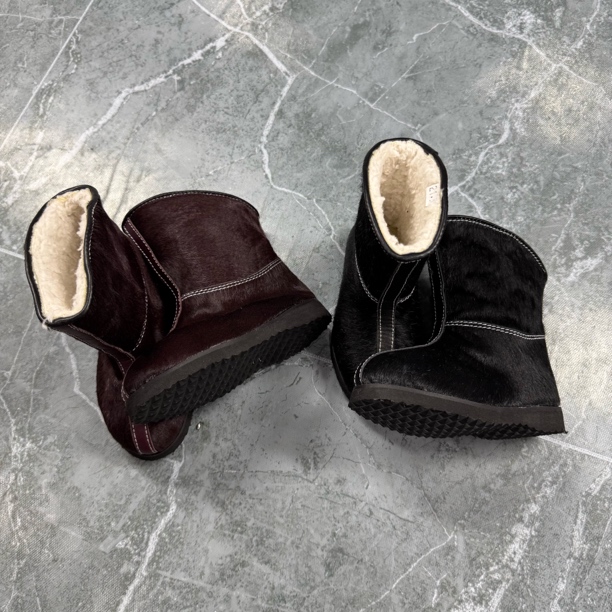 3周岁以下幼儿马毛小靴头真皮秋冬儿童女童时尚冬季