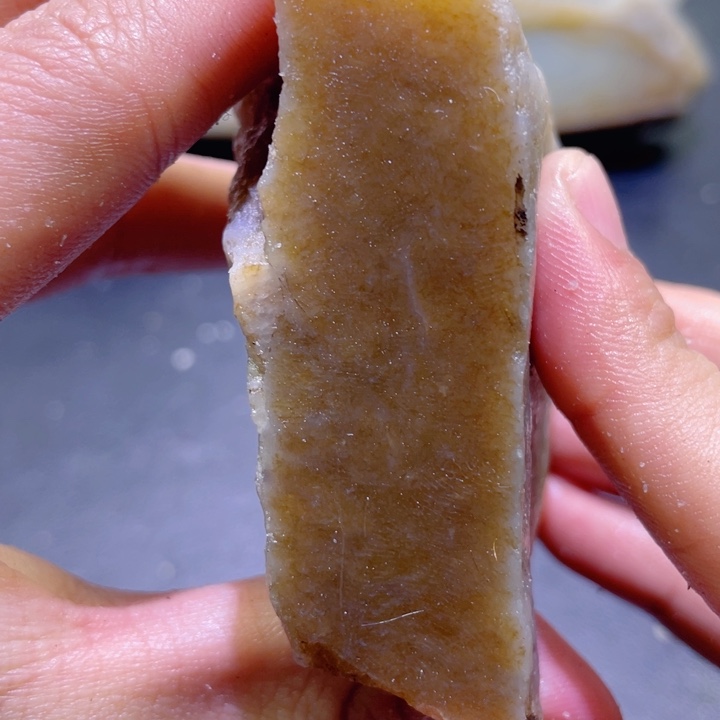 和田玉（糖玉）未镶嵌珠宝半成品