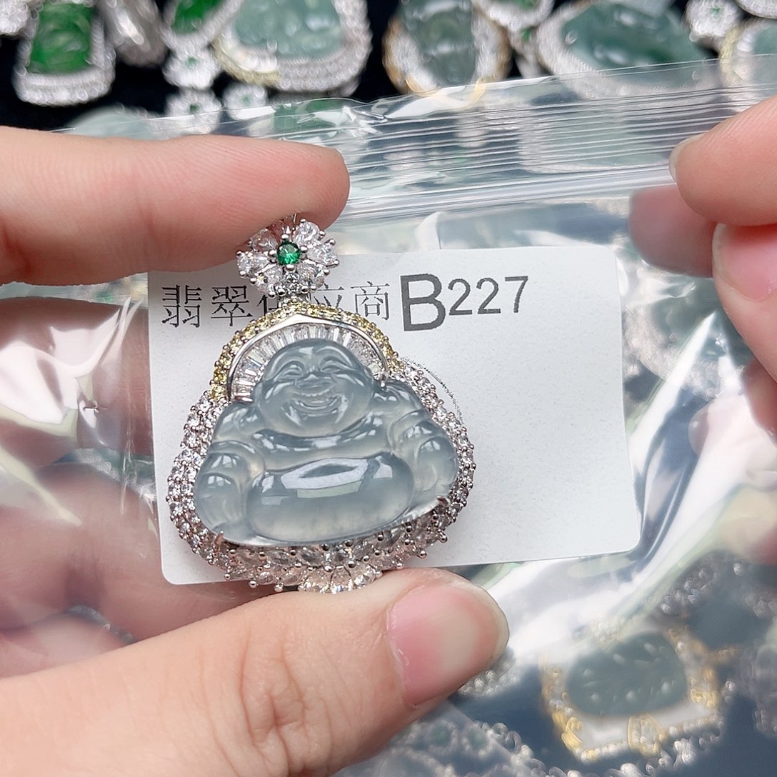 翡翠未镶嵌颈饰翡翠227