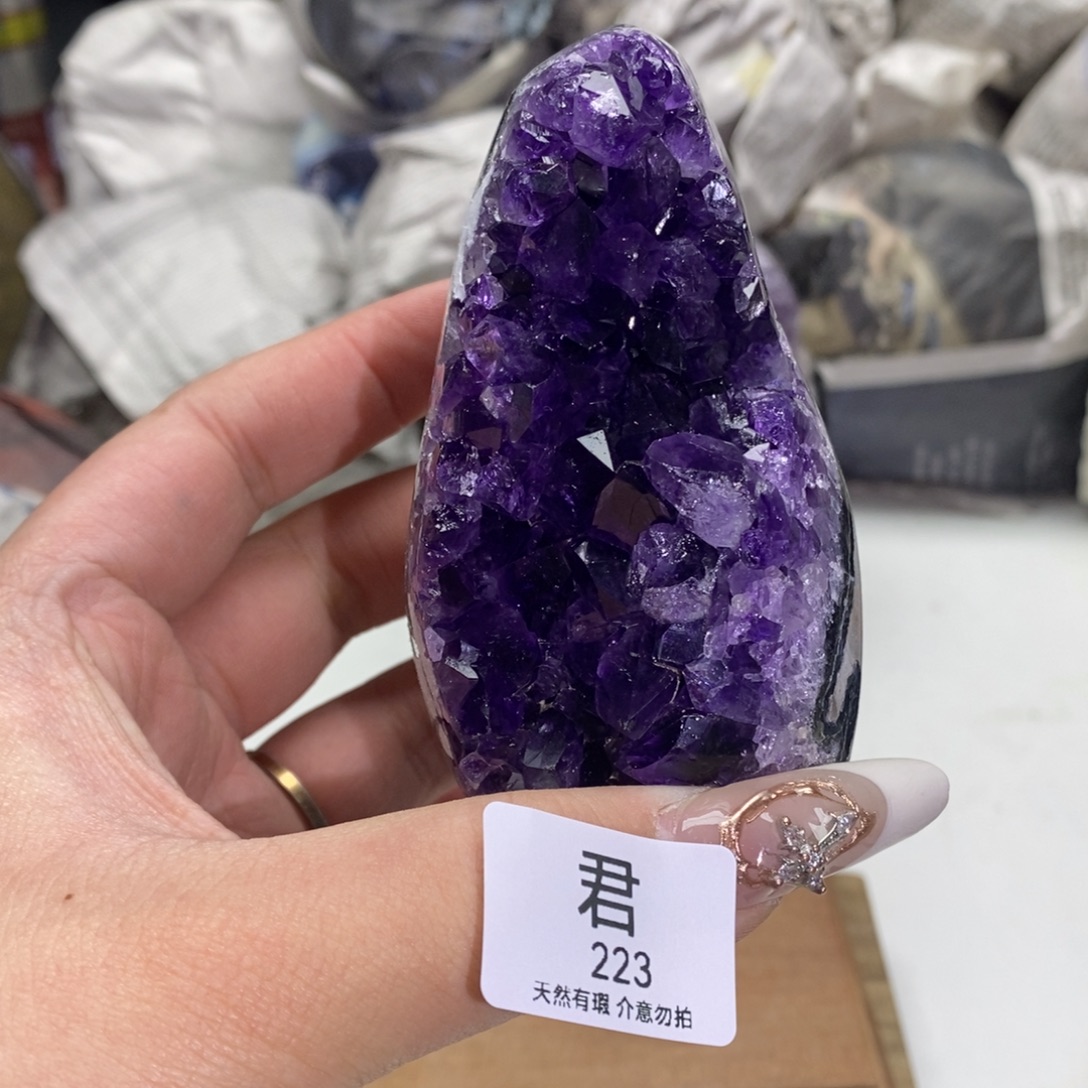 紫晶大型摆件（非配饰）未镶嵌