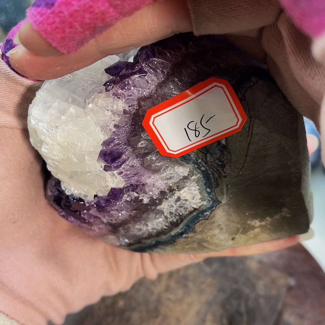 水晶随形摆件未镶嵌