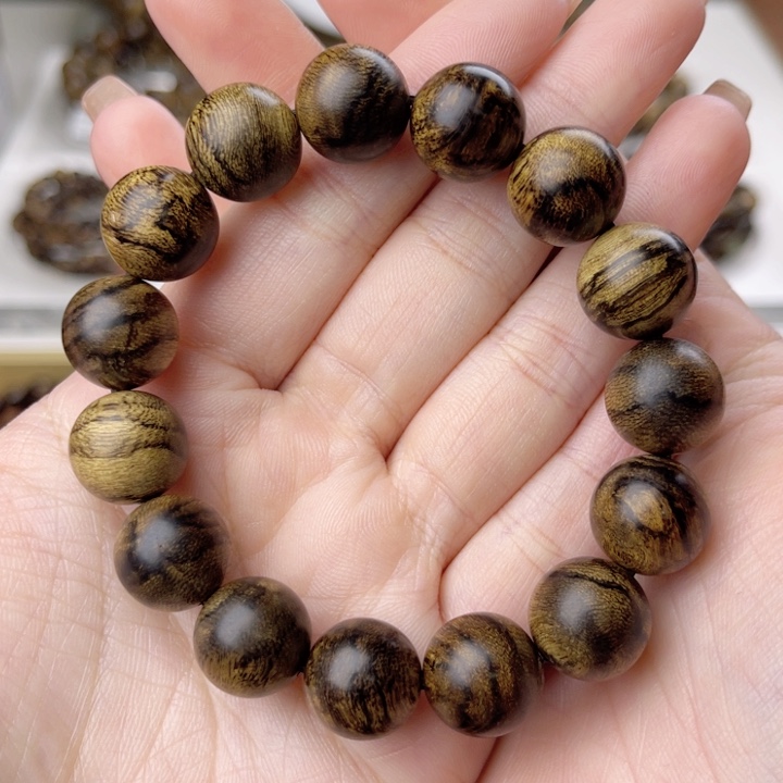 沉香手串越南芽庄白奇楠沉香瘤疤虎斑纹1.4