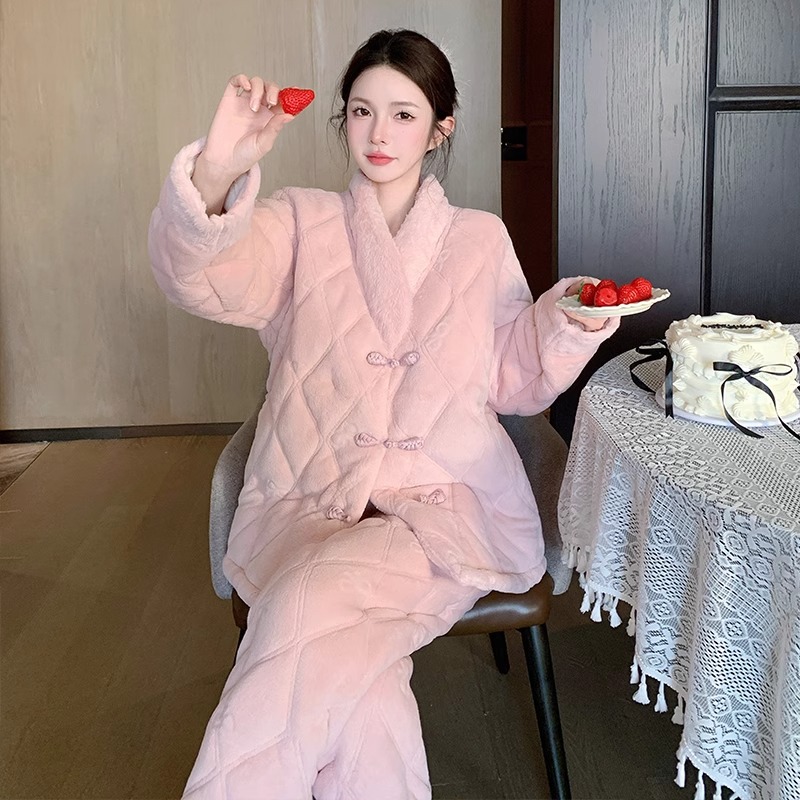 新中式三层夹棉国风睡衣女冬季加绒加厚国风珊瑚绒家居服外穿套装
