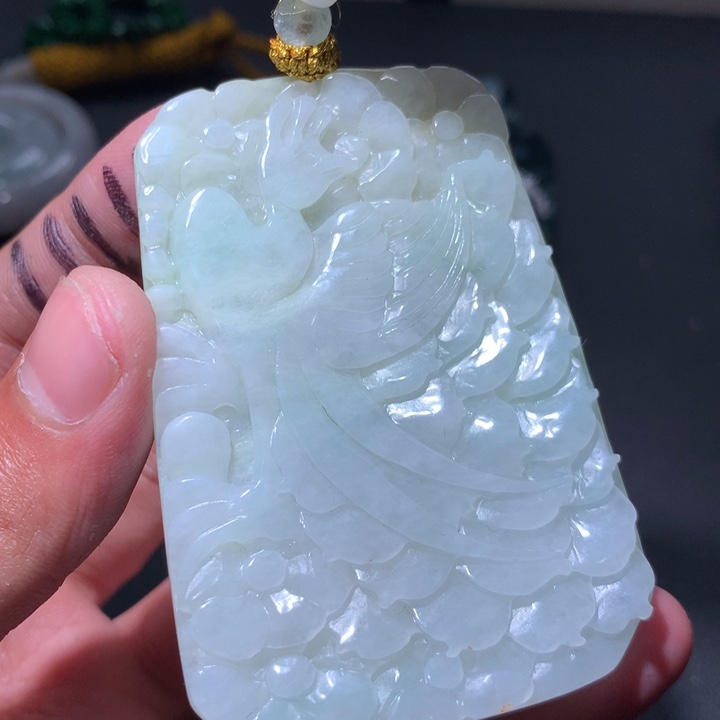 翡翠未镶嵌颈饰保真天然a货翡翠