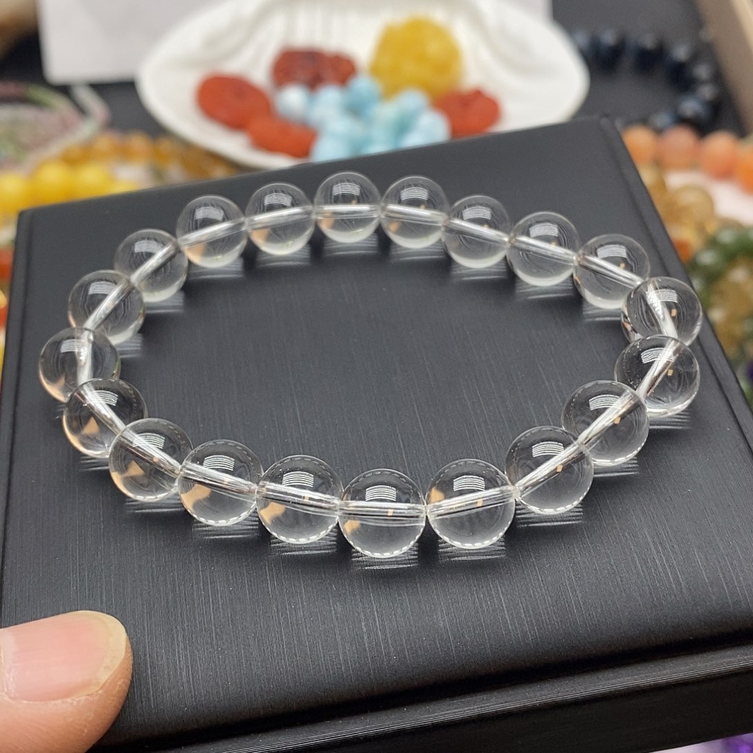 水晶手串未镶嵌……