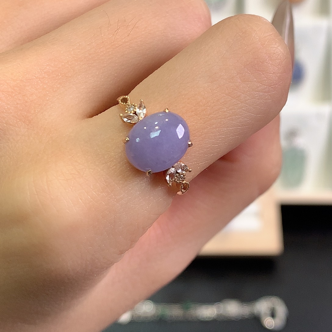 翡翠戒指18K金镶嵌2、