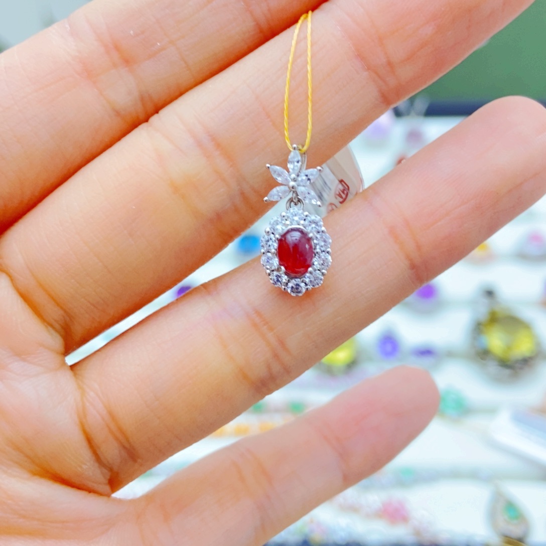 吊坠(赠链)银S925镶嵌红宝石