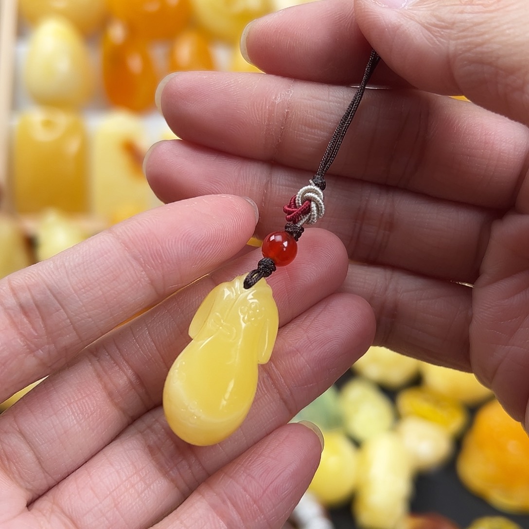 蜜蜡颈饰未镶嵌蜜蜡