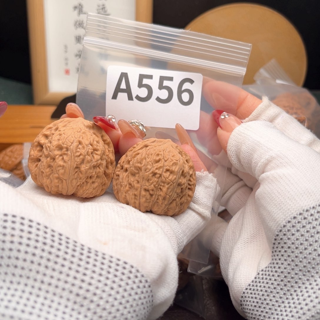 文玩核桃把件37平底锅a556微嘘尖