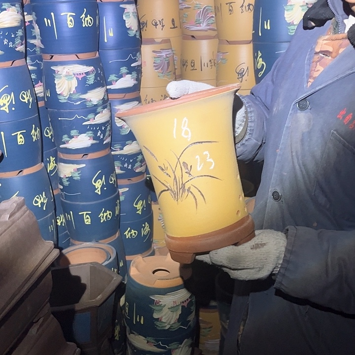 紫砂紫砂花盆和茶