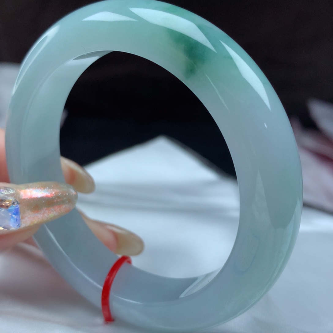 翡翠手镯未镶嵌96342，