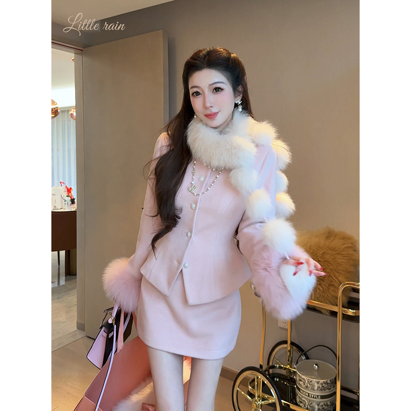 小雨姐姐【轻绒束月】毛毛袖口收腰短款通勤两件套装女2025冬季款