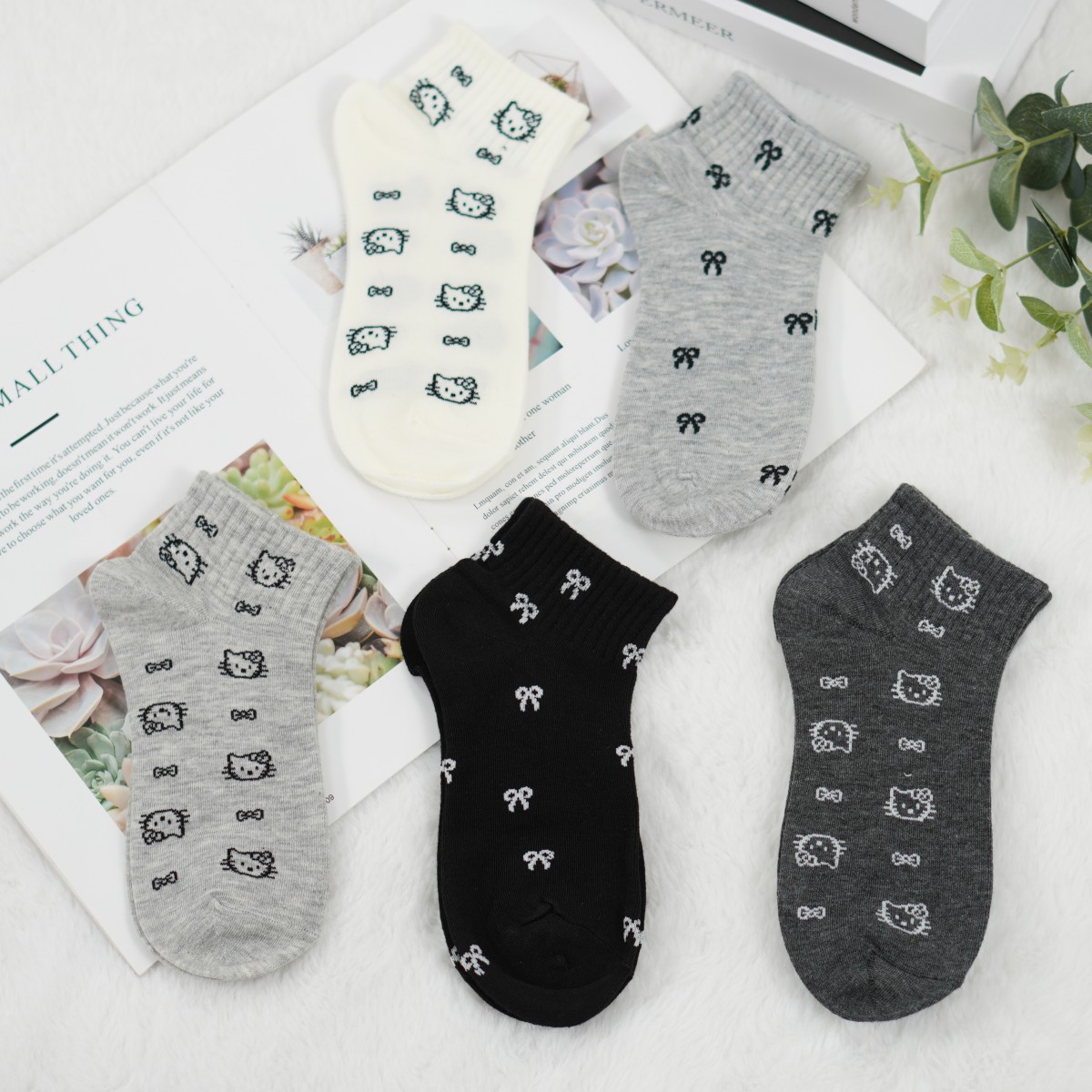 麦迪尚品  5041346 女袜猫咪蝴蝶结全能运动短袜十双装袜子