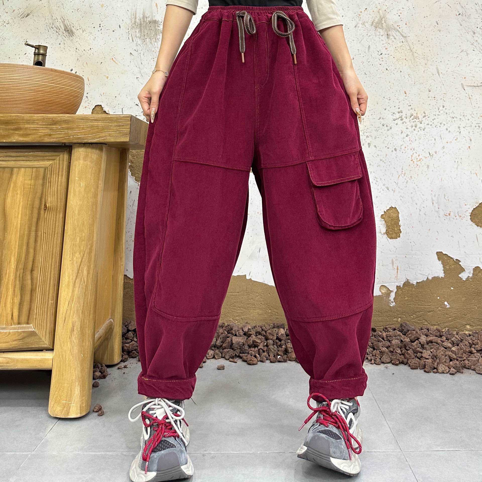 加绒加厚保暖灯芯绒休闲裤松紧腰宽松大码显瘦百搭洋气减龄哈伦裤