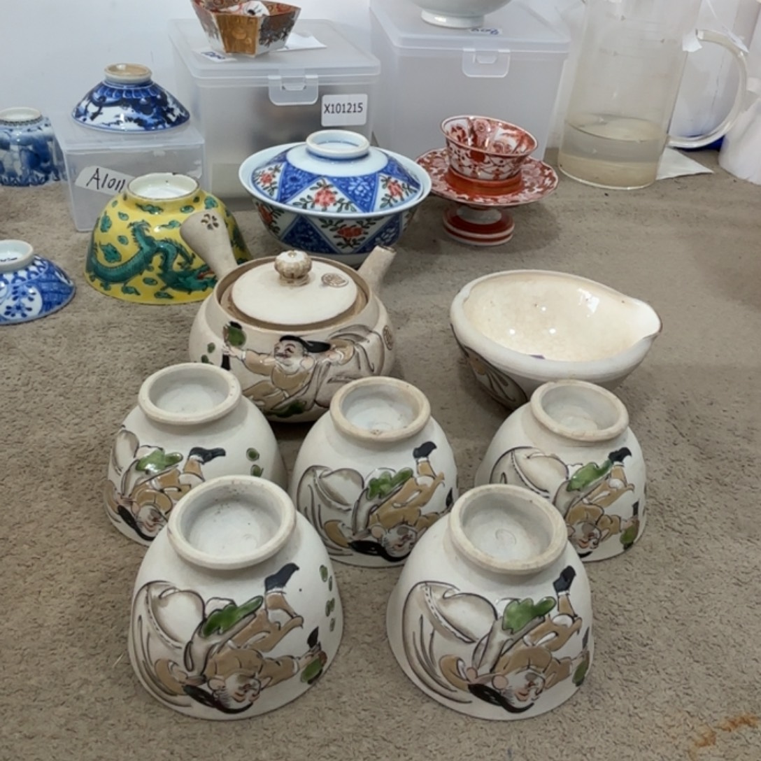 瓷片非常好看漂亮的物品 