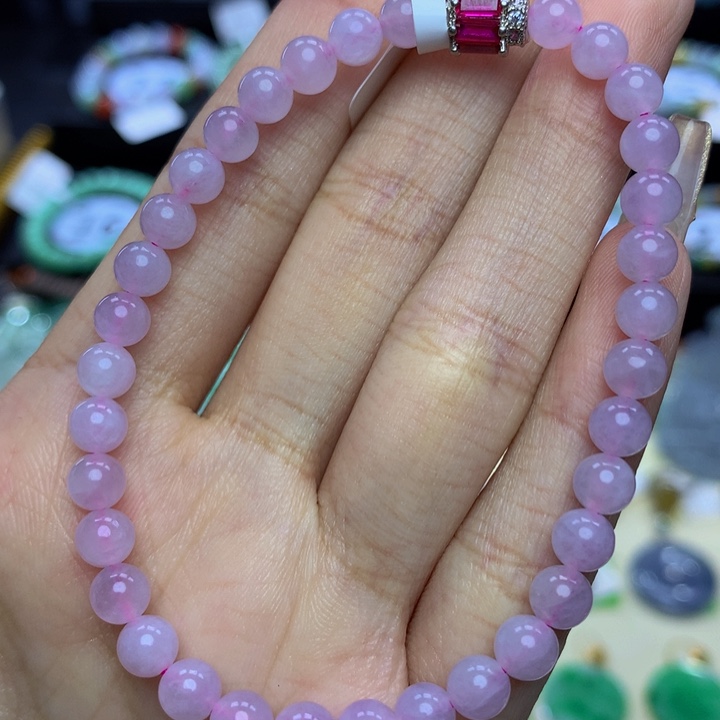 翡翠手链未镶嵌翡翠