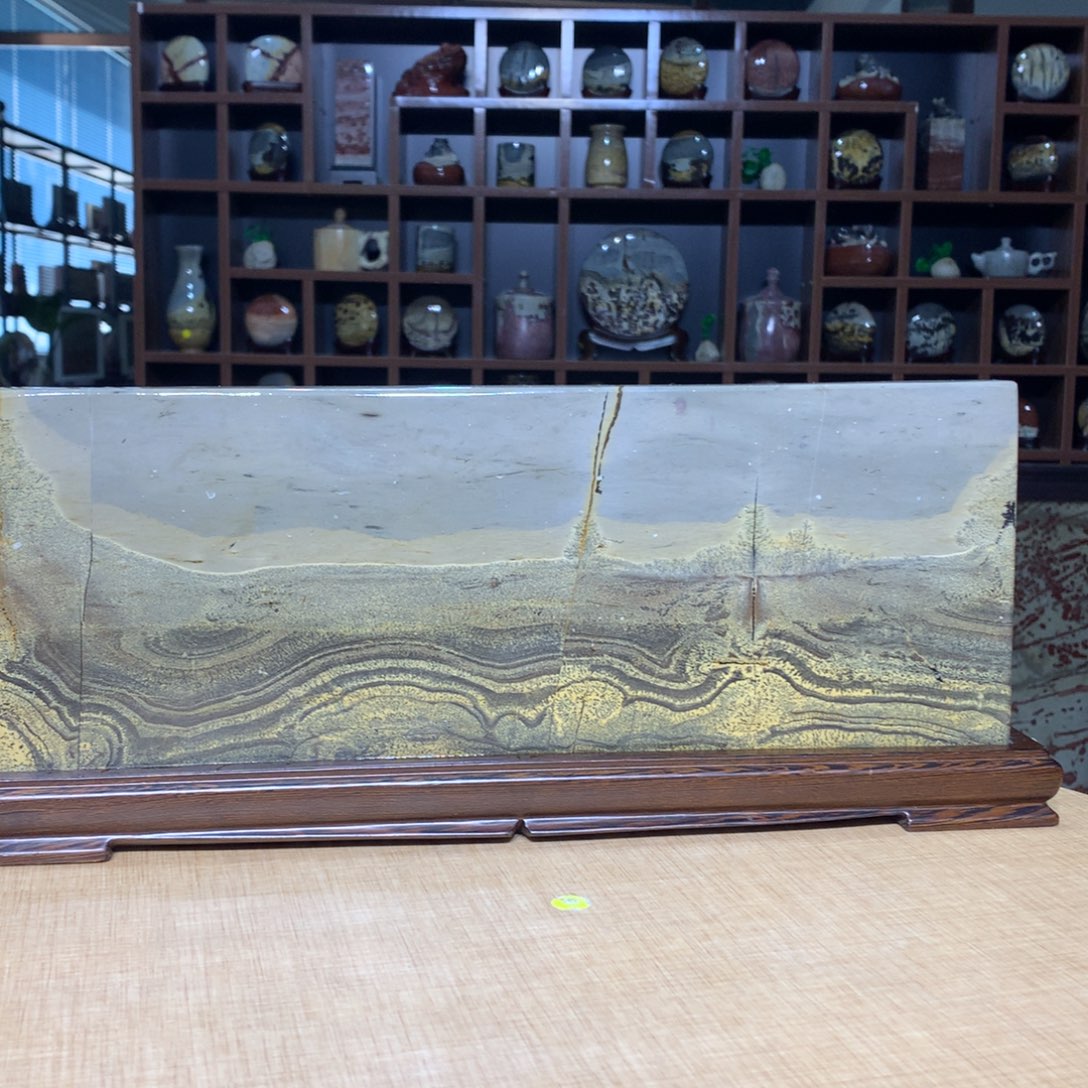 紫砂广西国画石摆件，收藏观赏