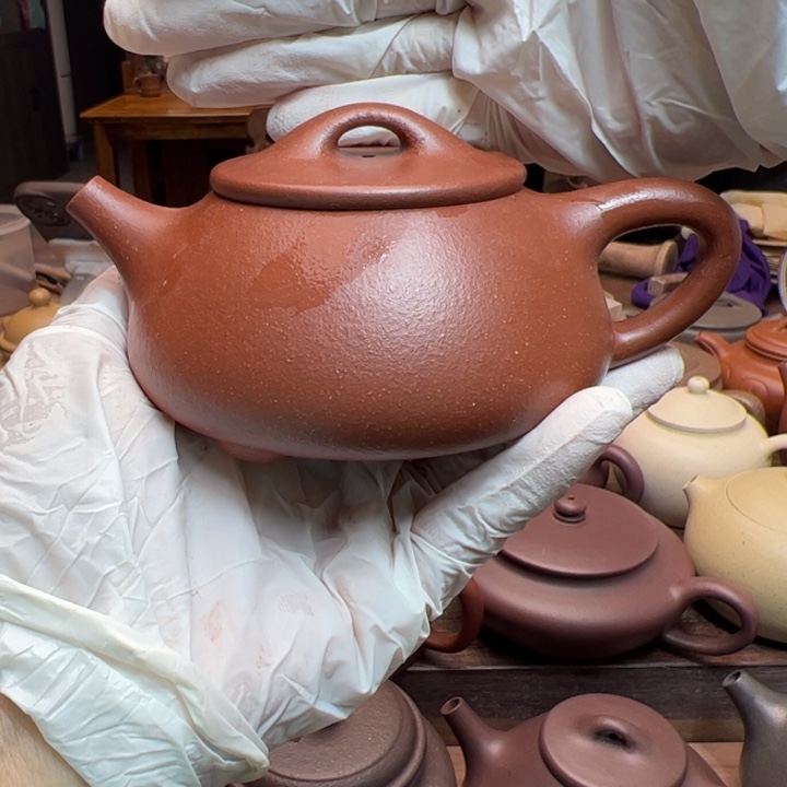 红泥茶壶景舟石瓢200c c