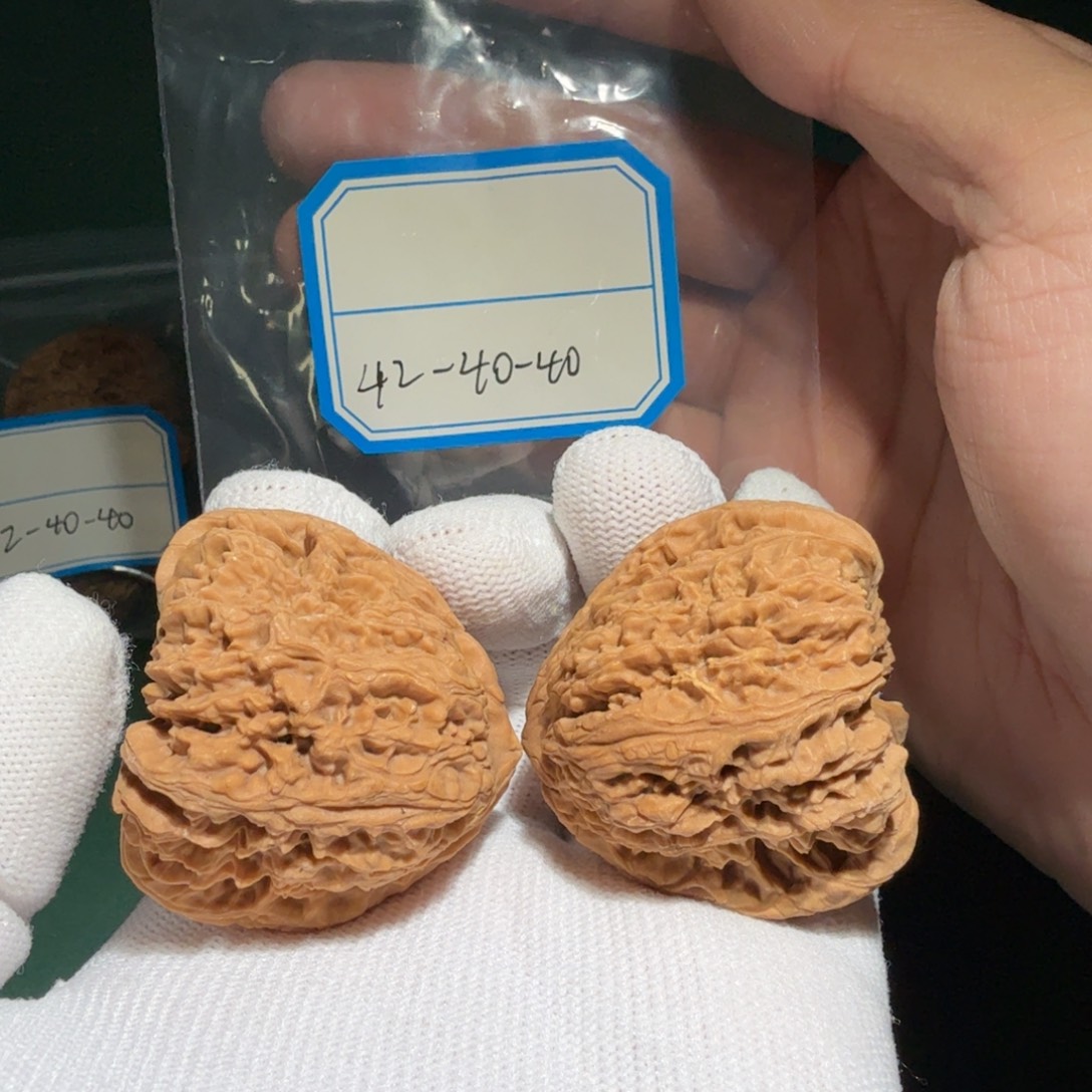 文玩核桃吊坠南疆三角