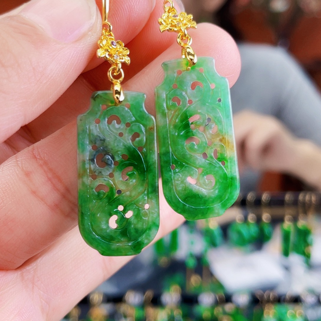 翡翠未镶嵌耳饰饰品