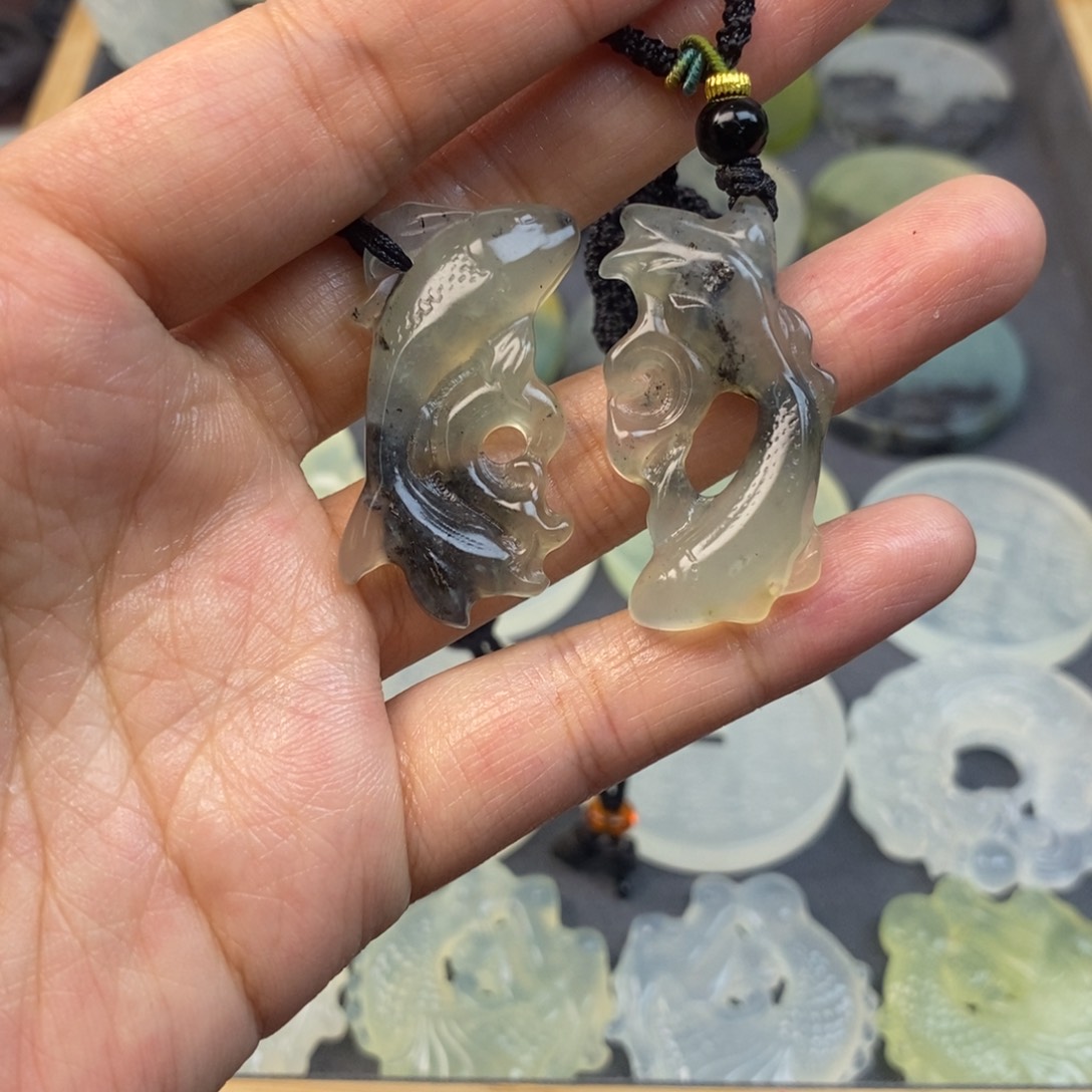 蛇纹石玉颈饰未镶嵌62