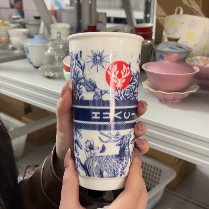 可乐杯。           