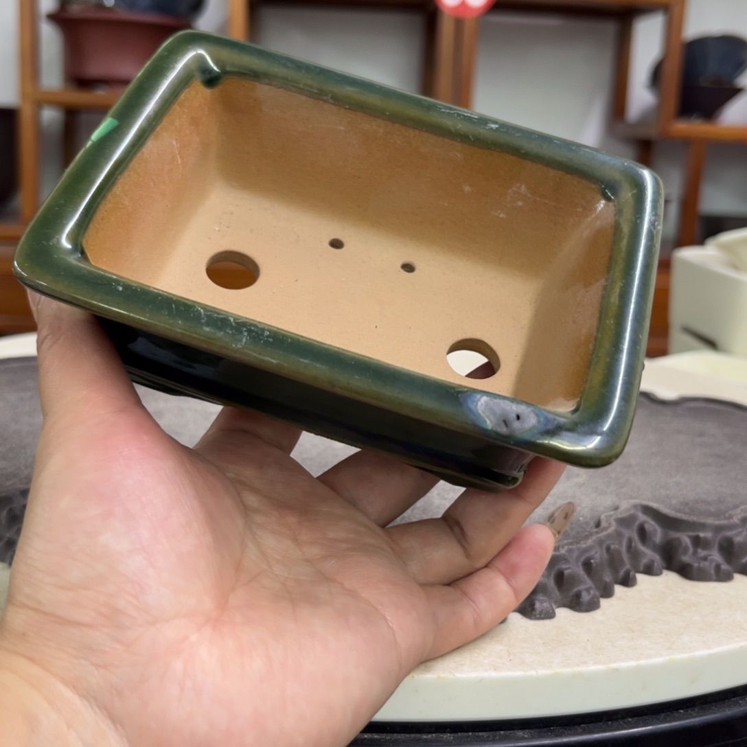 紫砂花盆瑕疵大黑点4-13-10