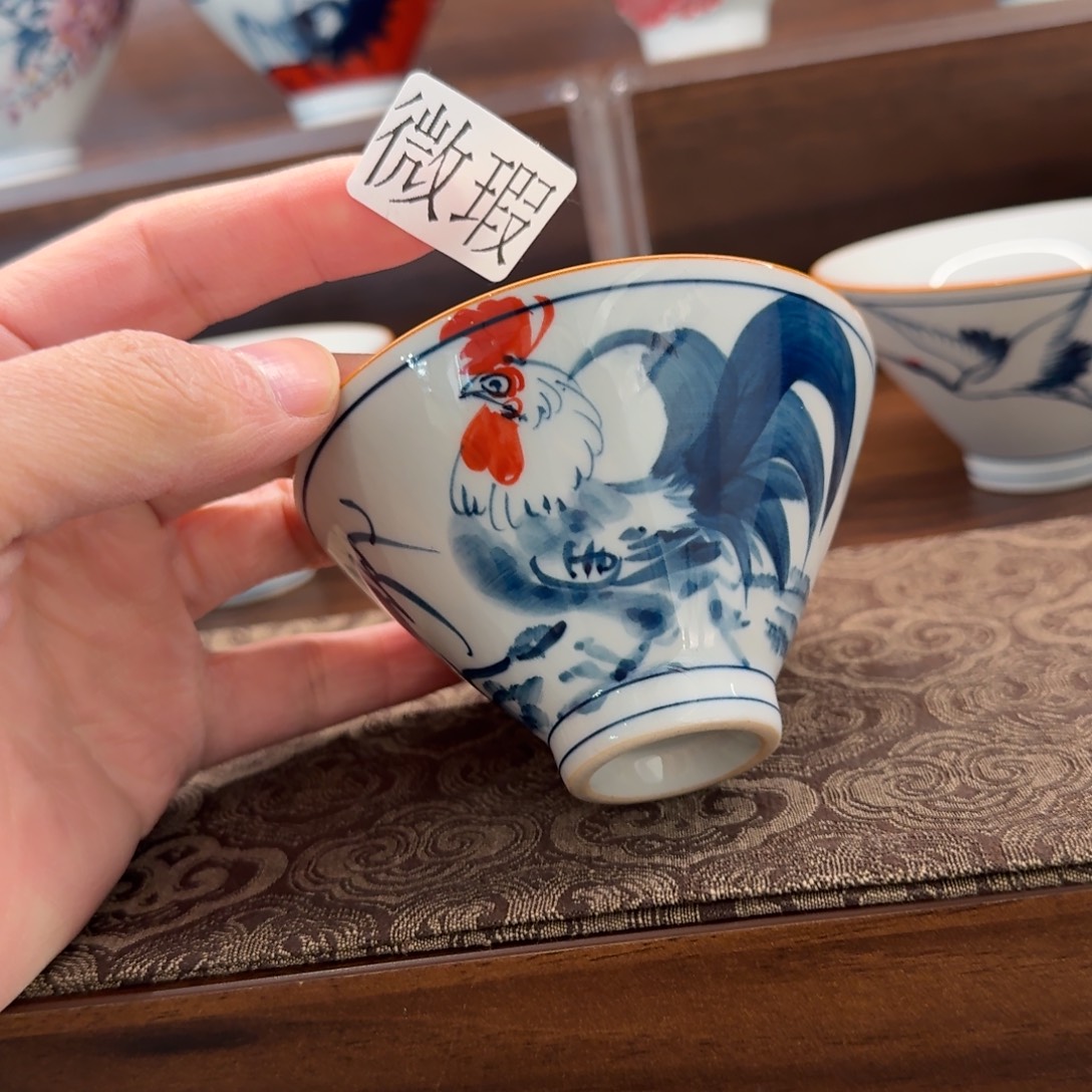 釉下手绘茶具微瑕