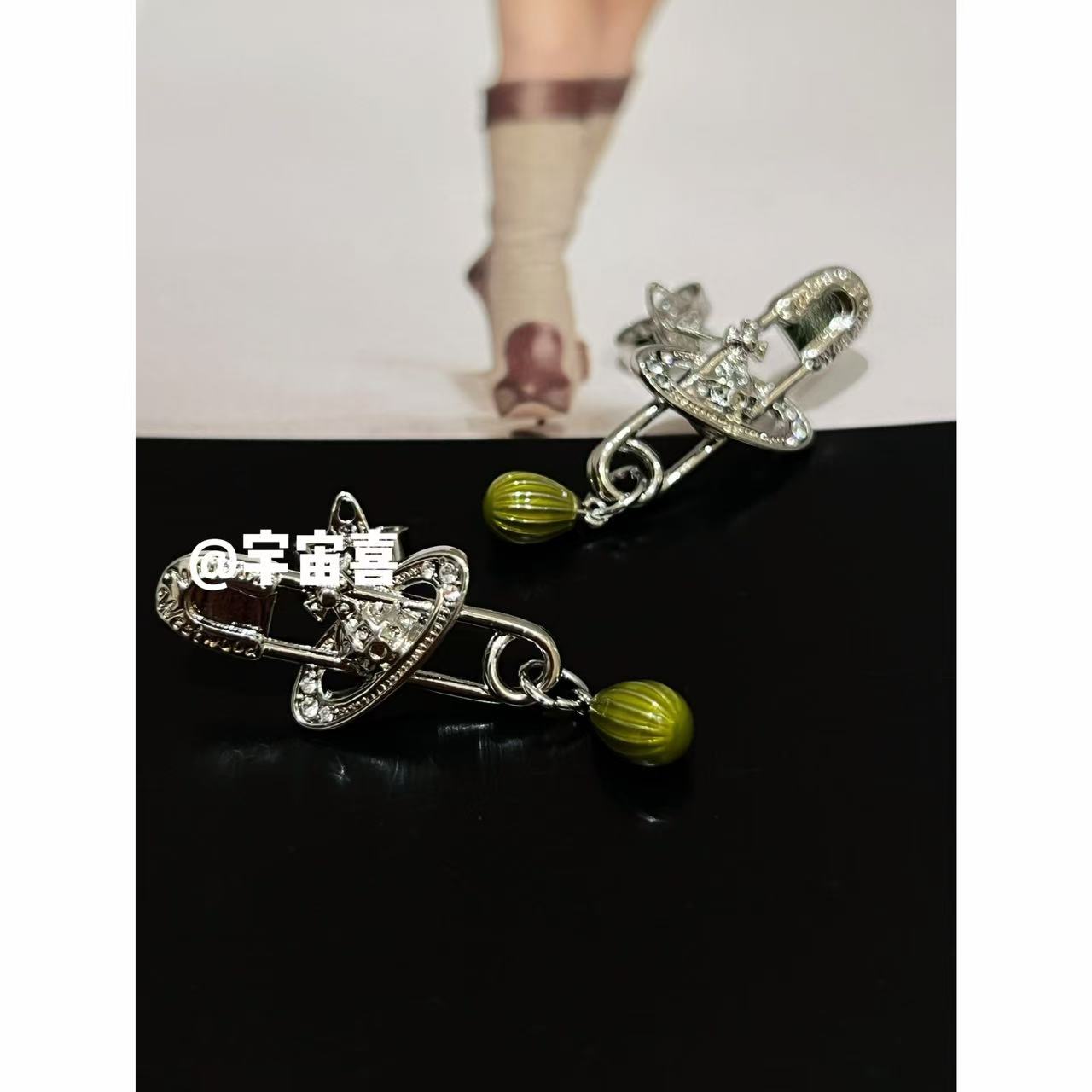 铜合金珐琅耳饰  A3-112【别针星球坠南瓜绿耳钉耳排】