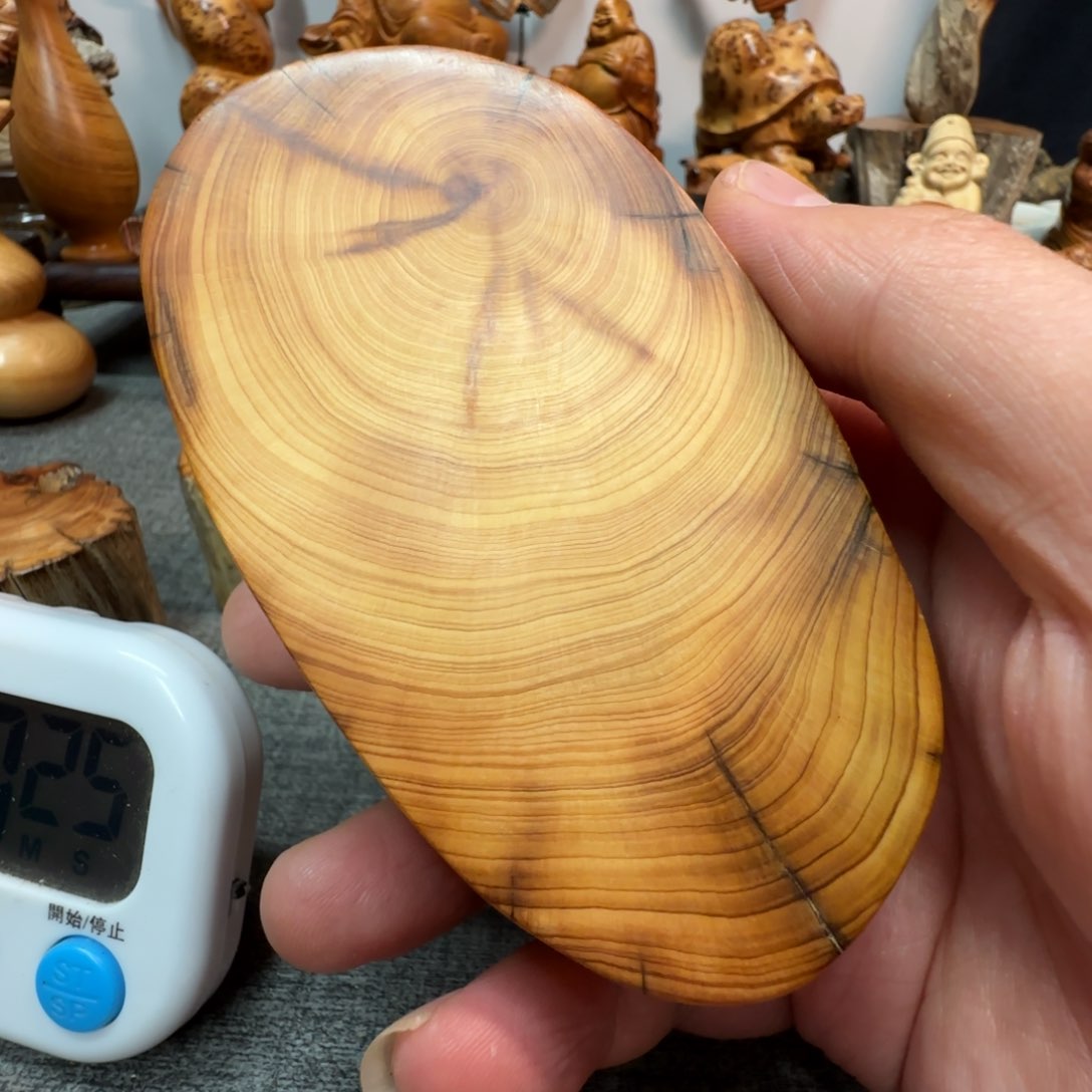 柏木（崖柏）小木墩 底座采用不锈钢结构