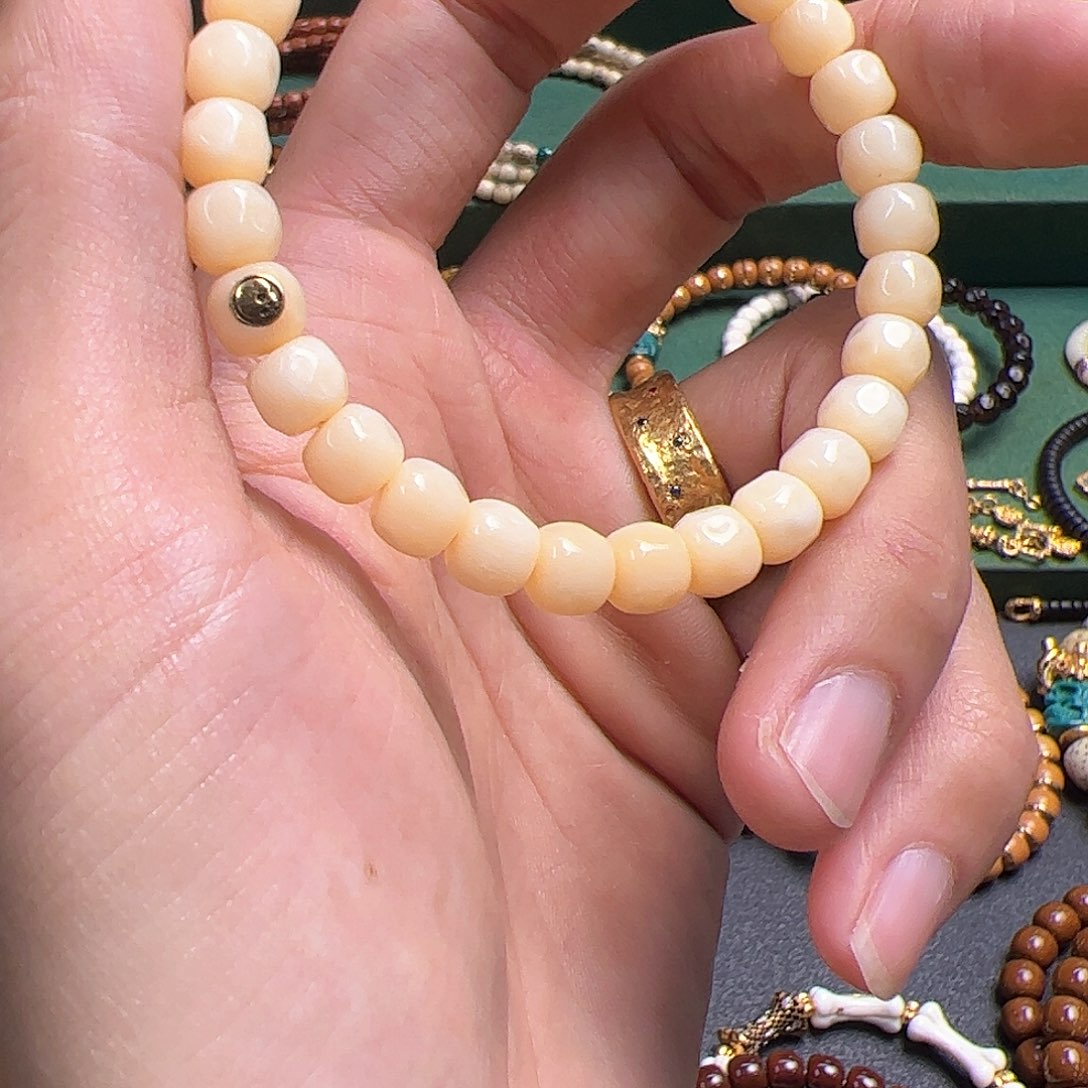 猪牙手串/手链7驼无相单圈