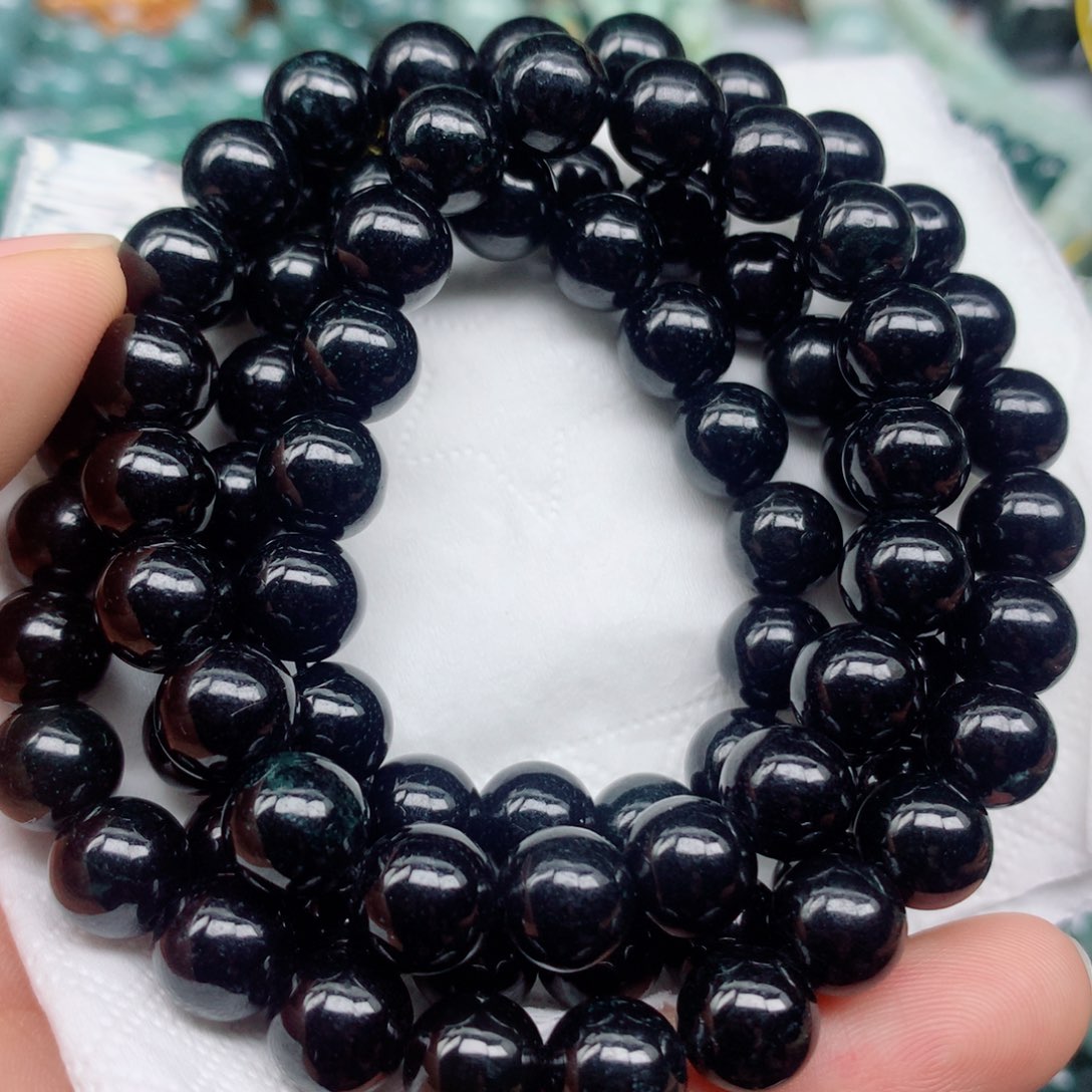 翡翠未镶嵌颈饰5675