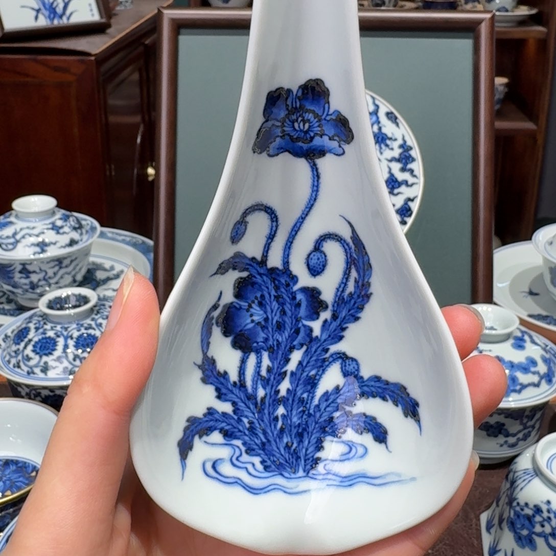 青花雯华堂手绘杯杯