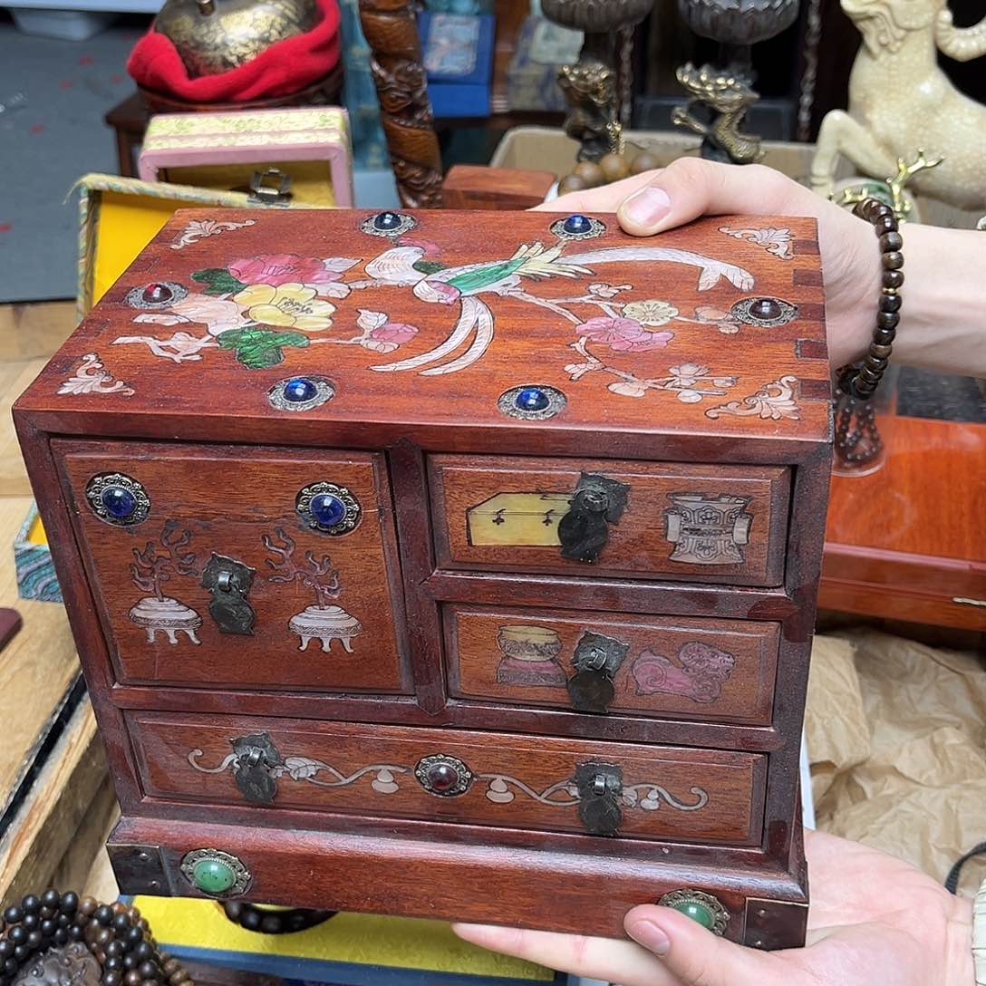 大叶紫檀（黑酸枝木类）