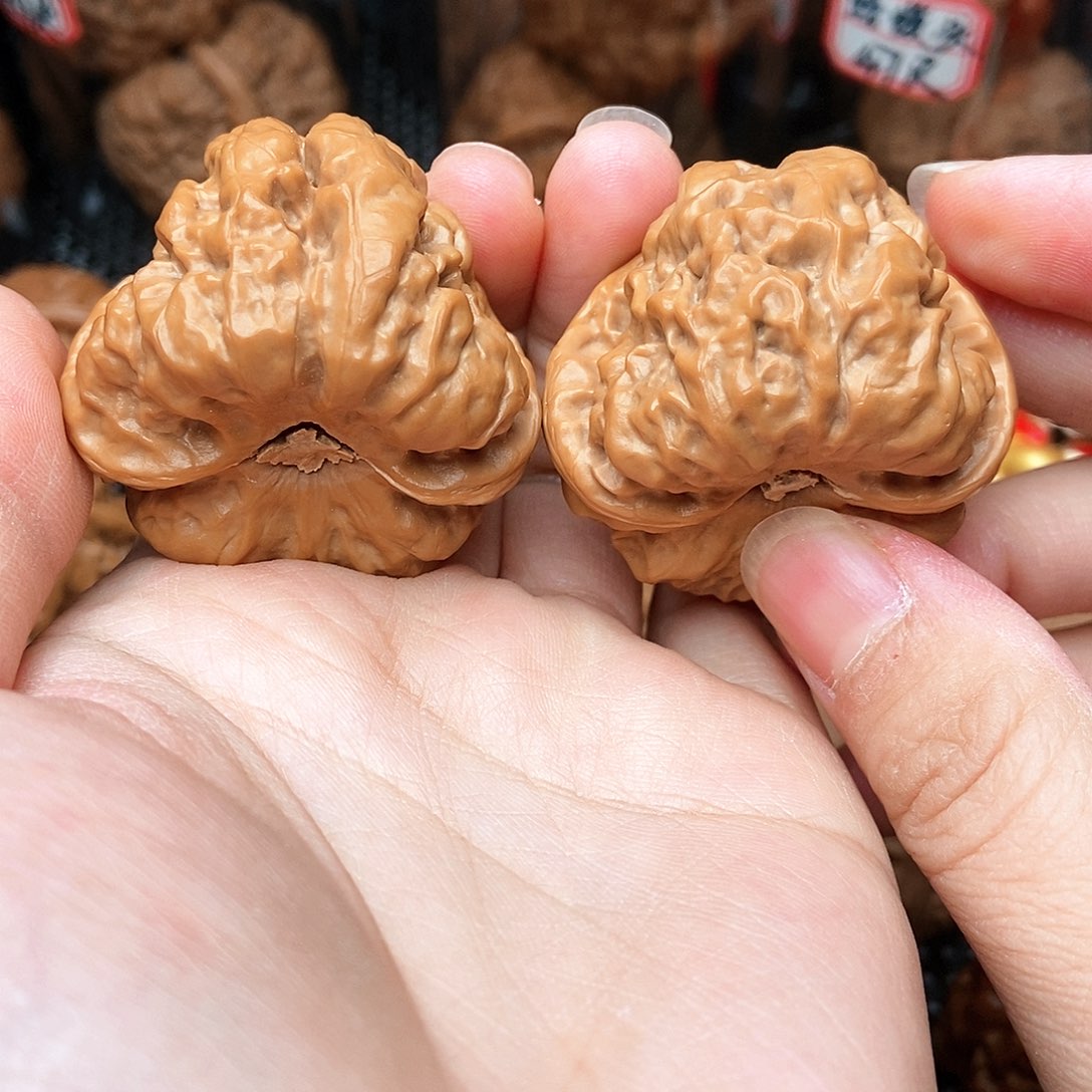 文玩核桃吊坠猫*c蛤蟆头核桃精品