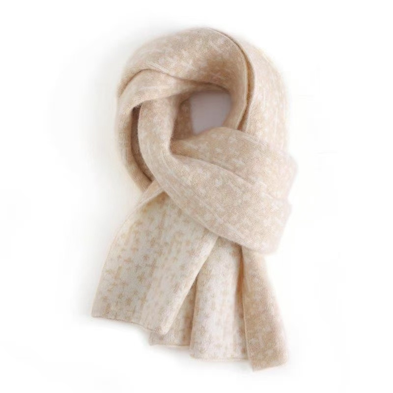 2号  新款时尚高端金典加厚保暖羊绒围巾心心专属