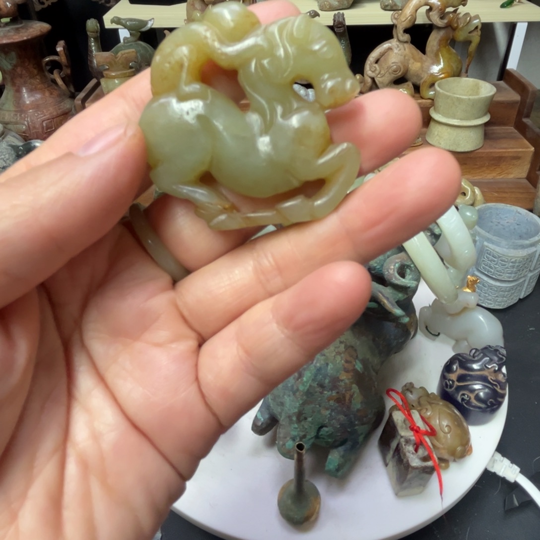 和田玉（糖玉）未镶嵌挂件