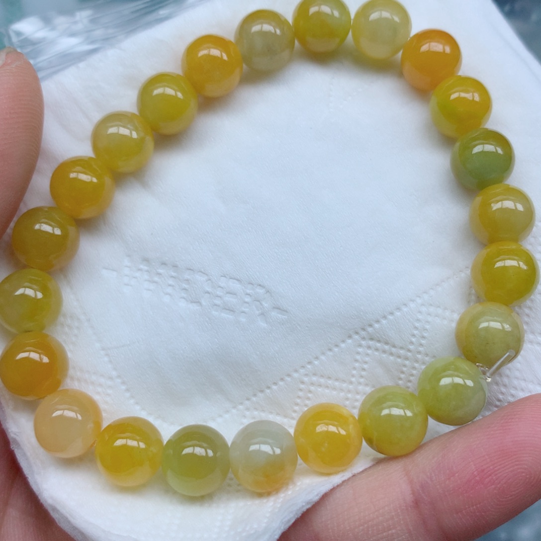 翡翠未镶嵌颈饰珠子