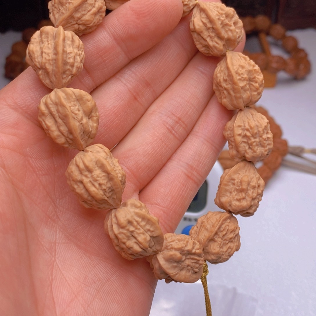 桃核手串缘*蛤蟆头尺寸19