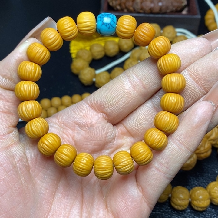 猴头核桃吊坠9*-猴头