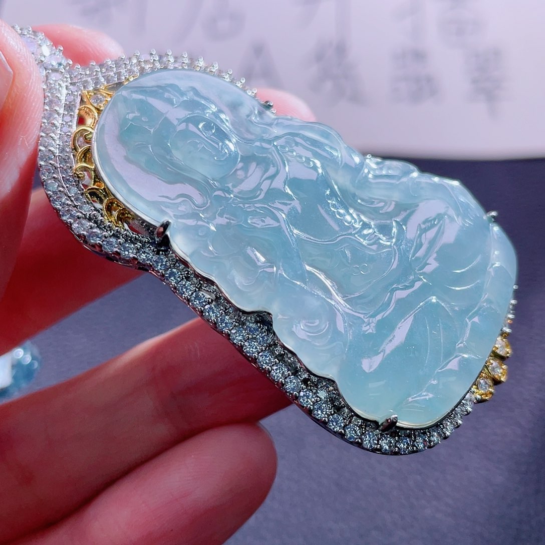 翡翠颈饰未镶嵌888888888