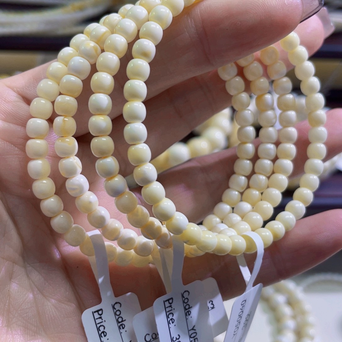 手串琥珀未镶嵌5000000