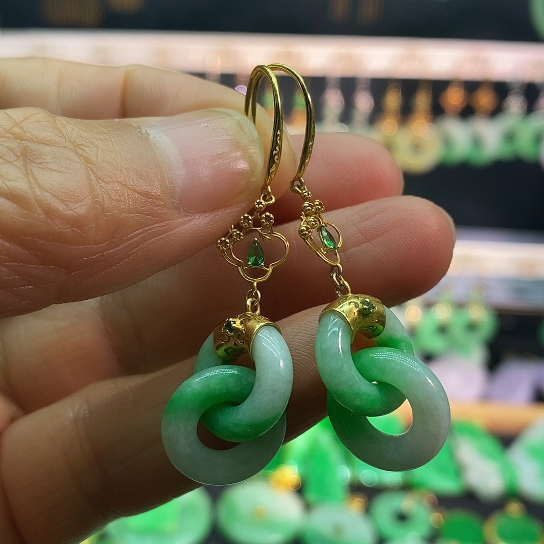 翡翠18K金镶嵌耳饰耳饰