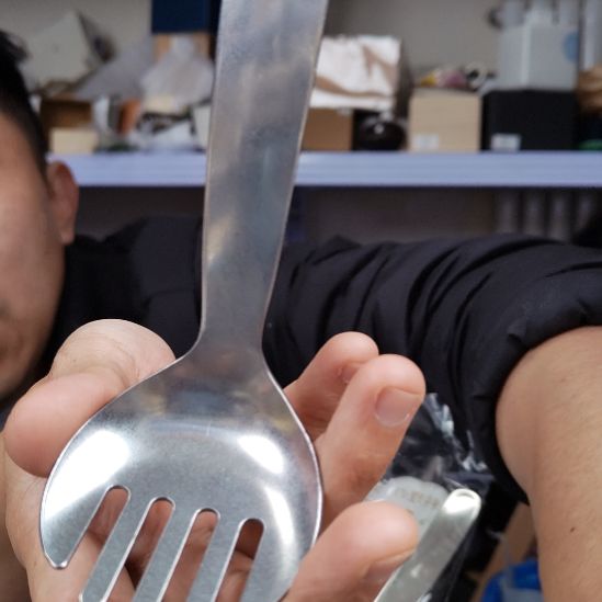 铁土豆泥。。。。。。。。。。。。。。没有