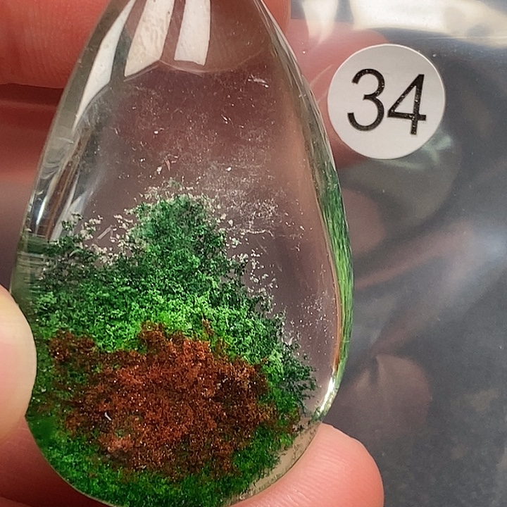 大***y水晶未镶嵌颈饰天然